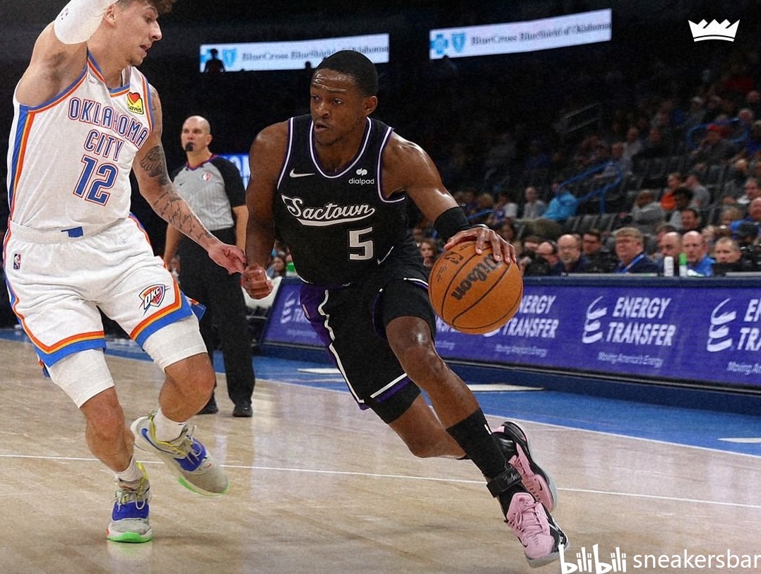 直是备受关 直是备受关