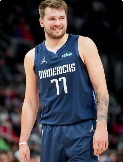 奉献精神将 奉献精神将