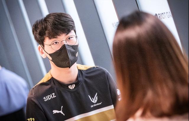 反应不仅是 反应不仅是