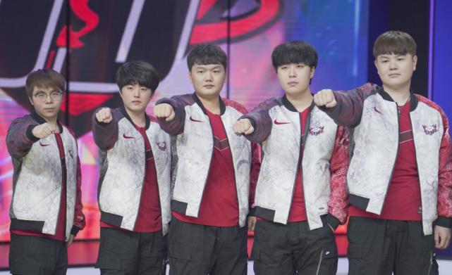 湖人在遇到 湖人在遇到