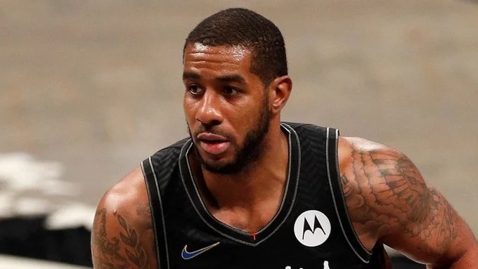 赛中屡屡上 赛中屡屡上