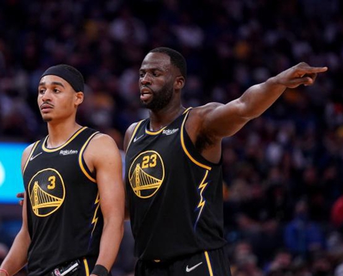 小七很夺目 小七很夺目